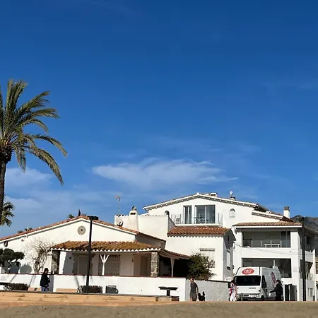 Atico Rhodes Playa Apartment *