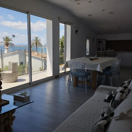 Atico Rhodes Playa Appartement Roses